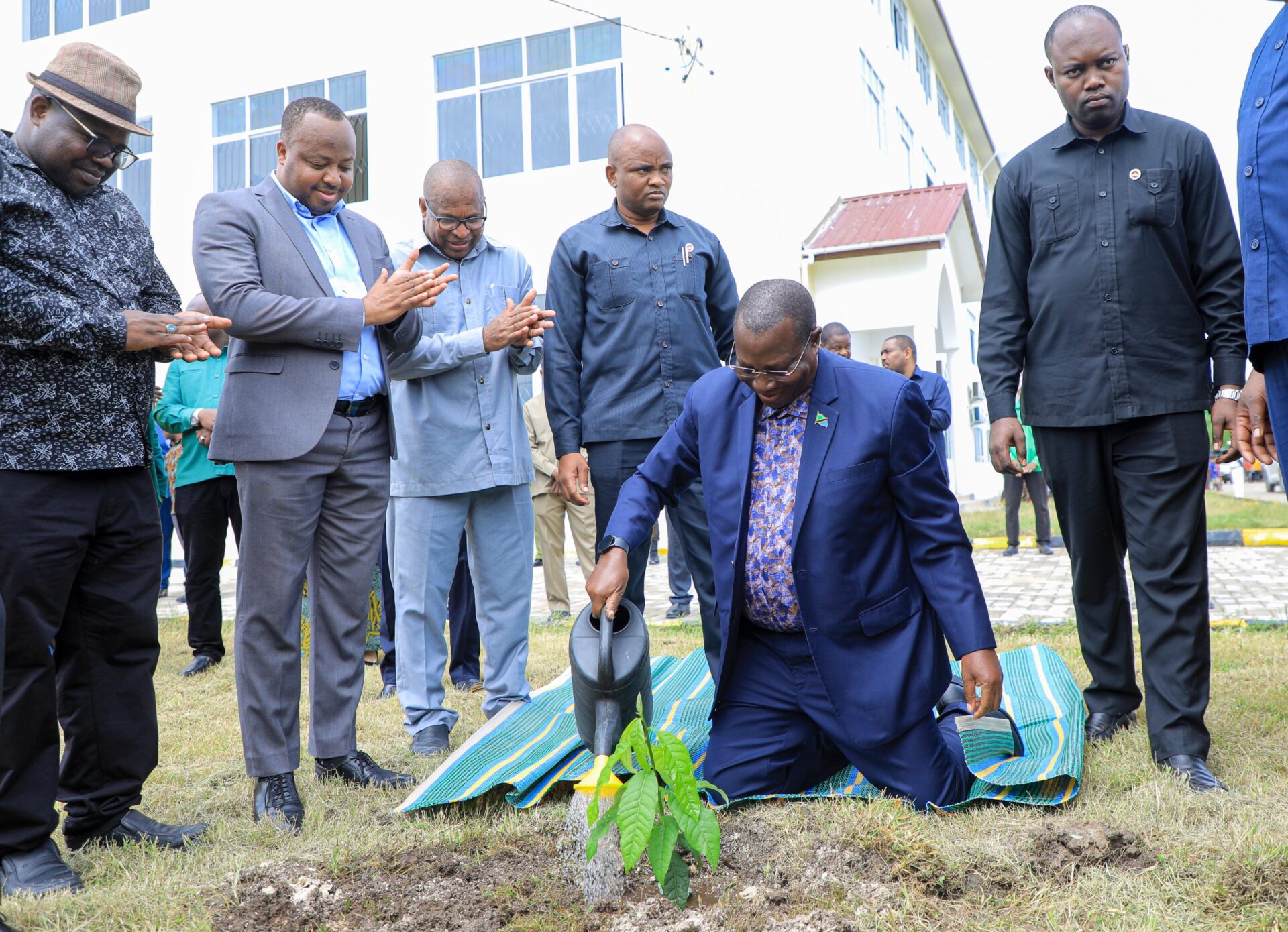 Maziwangombe Secondary School