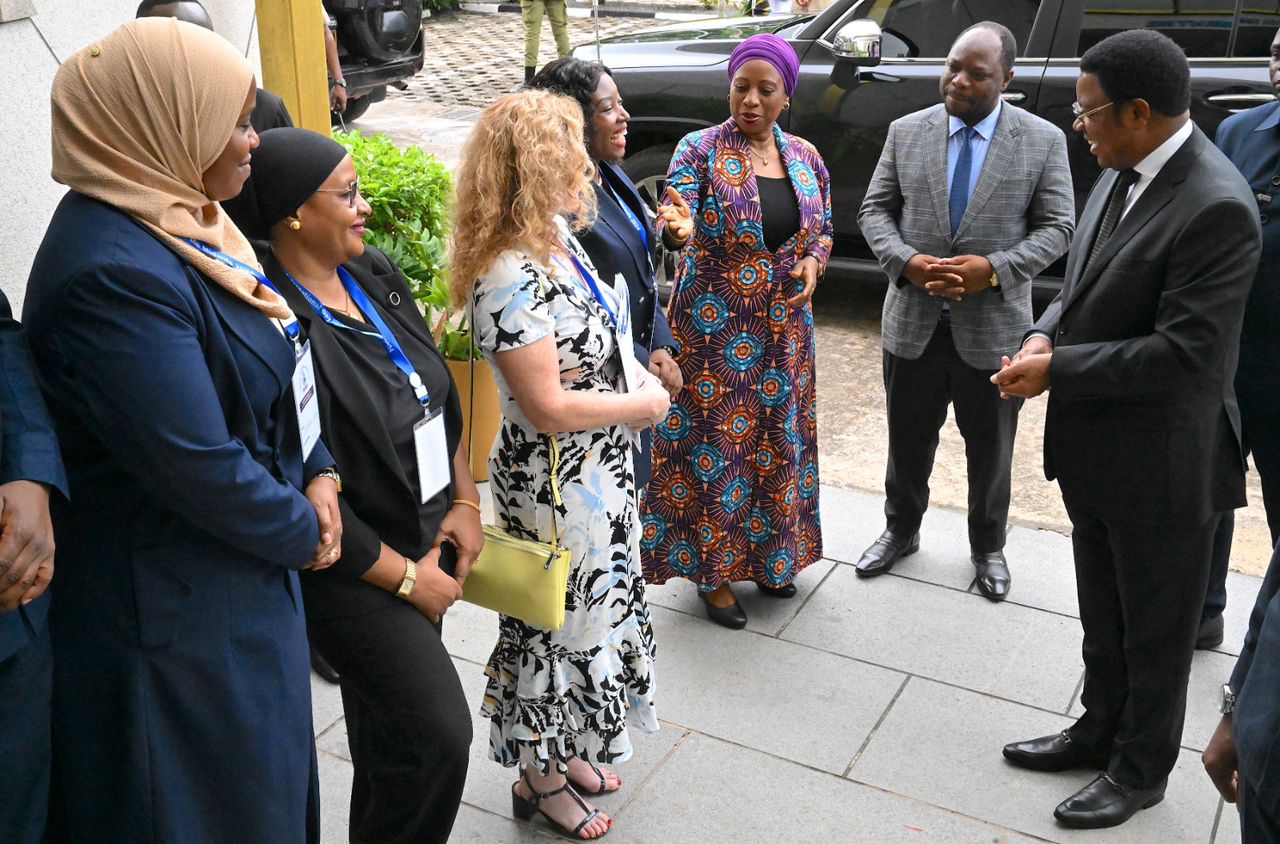 INTERNATIONAL MIDWIVES DAY